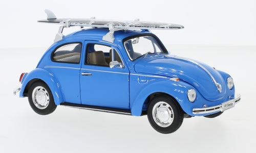 VW Käfer, blau, mit Surfboard, 1972